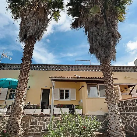 Дом отдыха Casa El Cardon B1